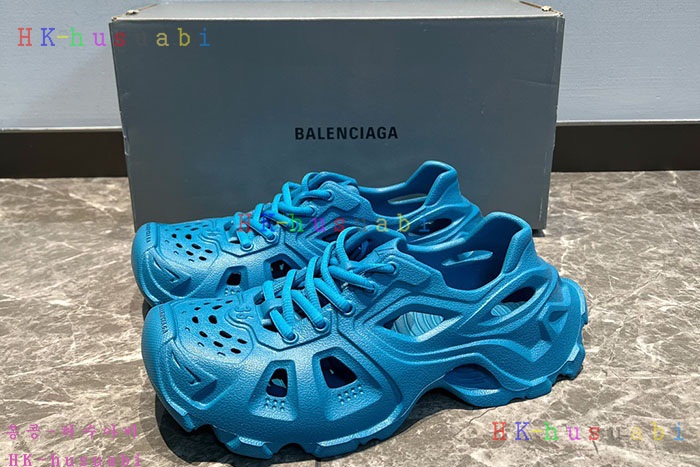 NEW 발렌시아가 신발 신상 B 699012