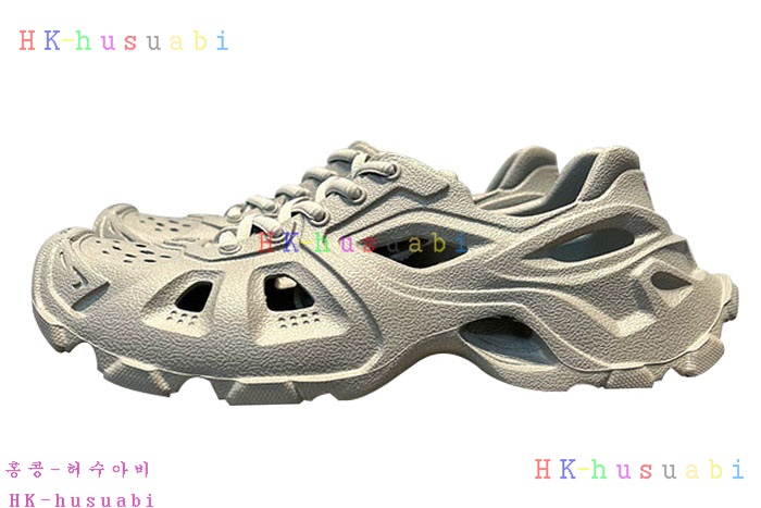 NEW 발렌시아가 신발 신상 B 699013