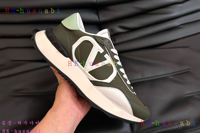 NEW 발렌티노 스니커즈 신상 V 380010