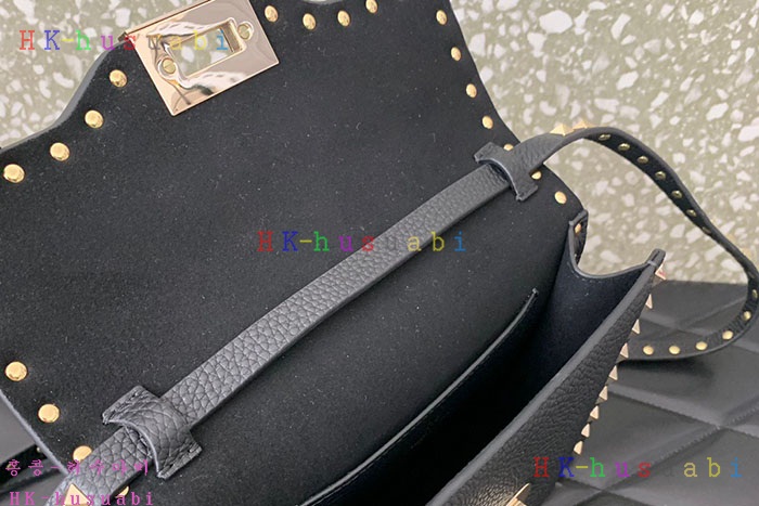 ★미러급★발렌티노 스몰 락스터드 크로스 바디 백 5W2B0181