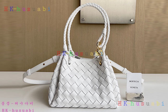 ★미러급★보테가베네타 스몰 파라슈트 796569-5
