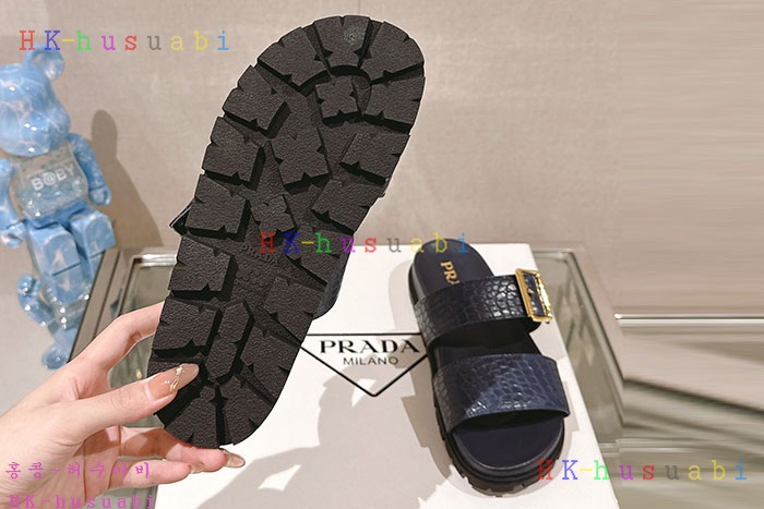 NEW 프라다 샌들 신상 P 807001