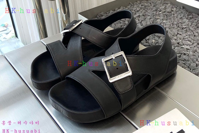 NEW 로에베 샌들 신상 L 9988008