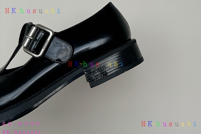 NEW 미우미우 로퍼 신상 MU 735005