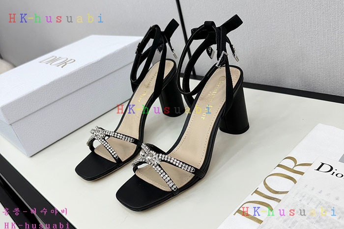 NEW 디올 신발 신상 DR 2255130