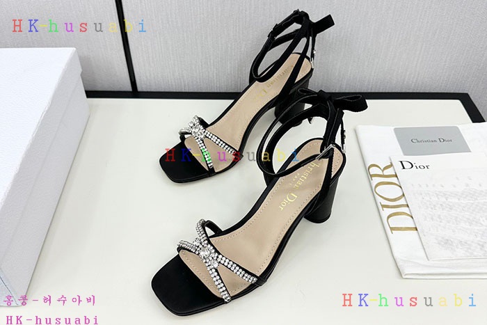 NEW 디올 신발 신상 DR 2255130