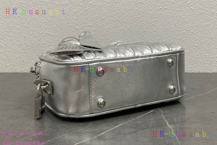 ★미러급★미우미우 마테라쎄 나파 가죽 탑 핸들 백 5BB123-5