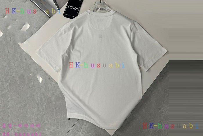 NEW 펜디 반팔티 신상 F 9699015