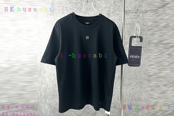 NEW 펜디 반팔티 신상 F 9699016