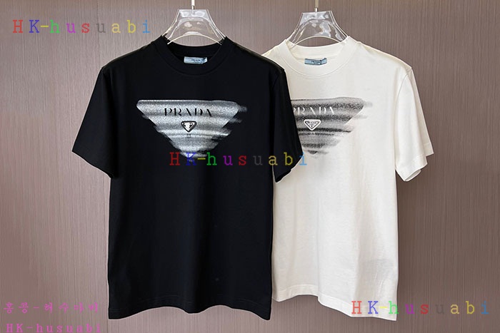 NEW 프라다 반팔티 신상 P 44151