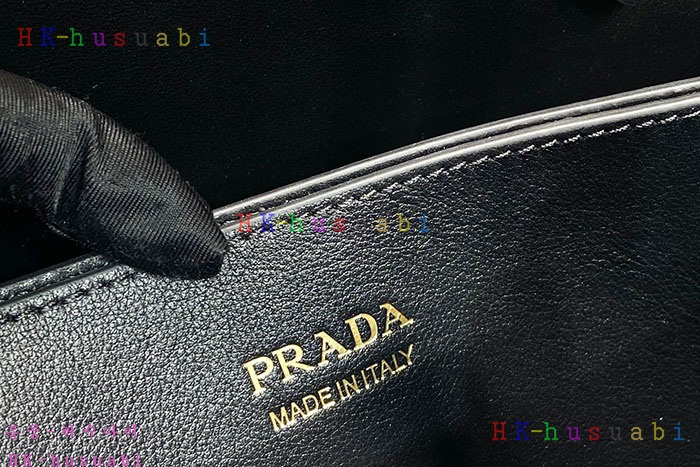 ★미러급★프라다 더블 벨트 버클 토트백  1BA417
