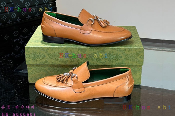 NEW 구찌 로퍼 신상 GU 699251