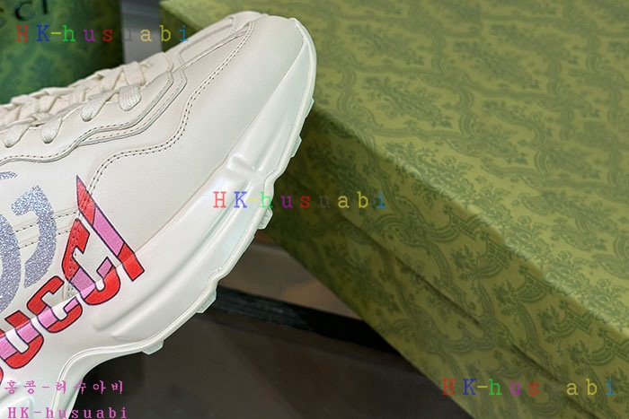 NEW 구찌 스니커즈 신상 GU 699249