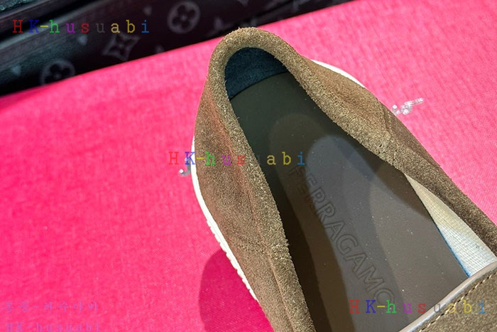 NEW 페라가모 로퍼 신발 신상 F 770607
