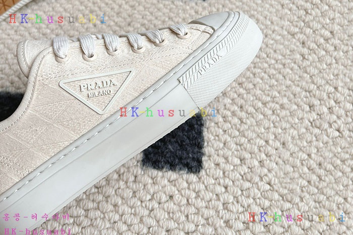 NEW 프라다 스니커즈 신상 D 1988664
