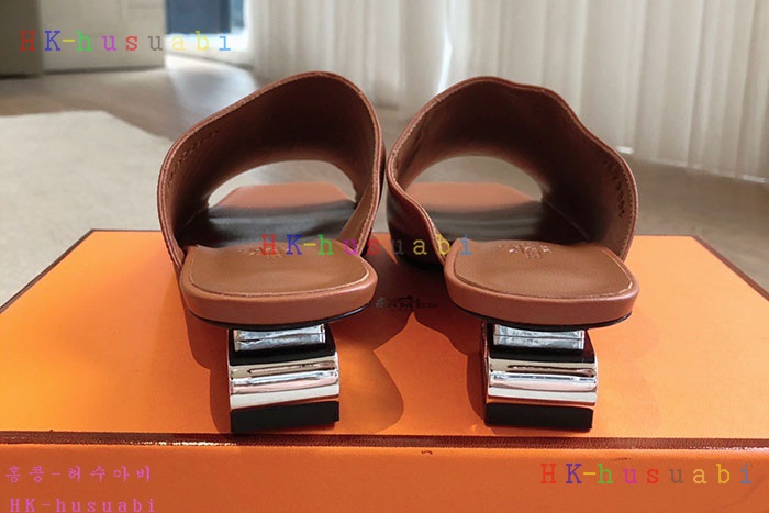 NEW 에르메스 샌들 슬리퍼 신상 H 040118