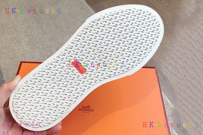 NEW 에르메스 스니커즈 신상 H 08810