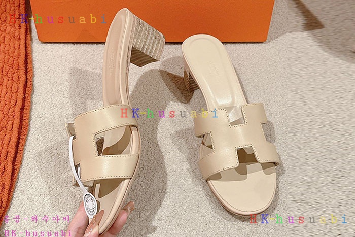 NEW 에르메스 샌들 신상 H 758810