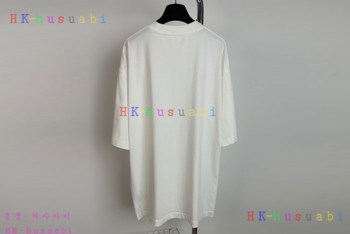 NEW 돌체앤가바나 반팔티 신상 DG 559002