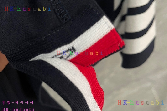 NEW 톰브라운 반팔티 신상 TB 1400010