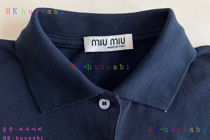 NEW 미우미우 반팔티 신상 MU 533513