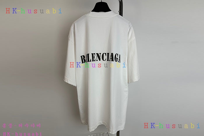 NEW 발렌시아가 반팔티 신상 B 7122206