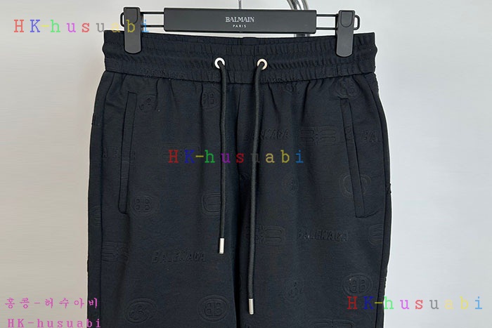 NEW 발렌시아가 반바자 신상 B 7123304