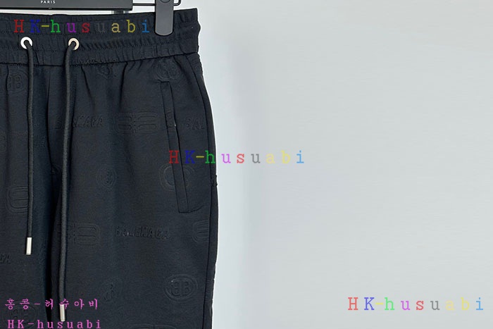 NEW 발렌시아가 반바자 신상 B 7123304