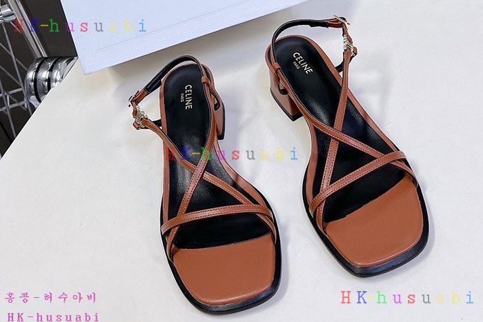 NEW 셀린느 샌들 신상 C 8857047