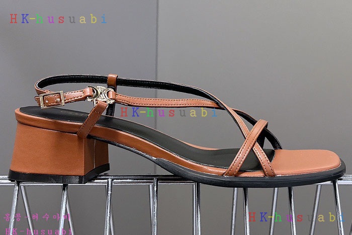 NEW 셀린느 샌들 신상 C 8857047
