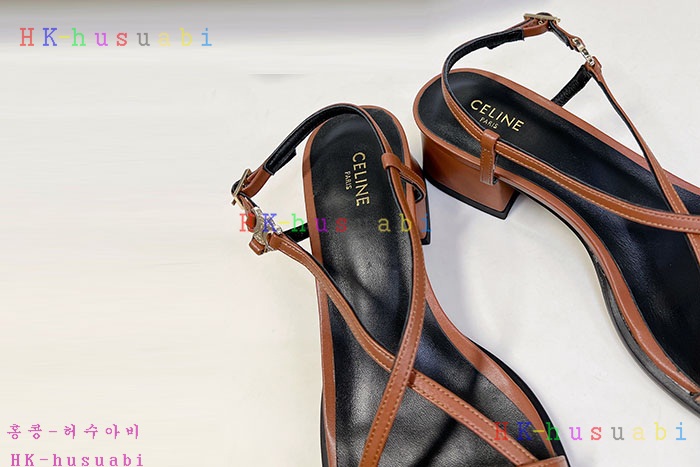 NEW 셀린느 샌들 신상 C 8857047