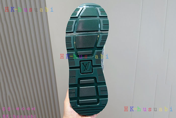 NEW 루이비통 스니커즈 신상 LV 4417011