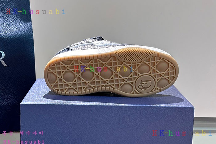 NEW 디올 신발 신상 DR 650550