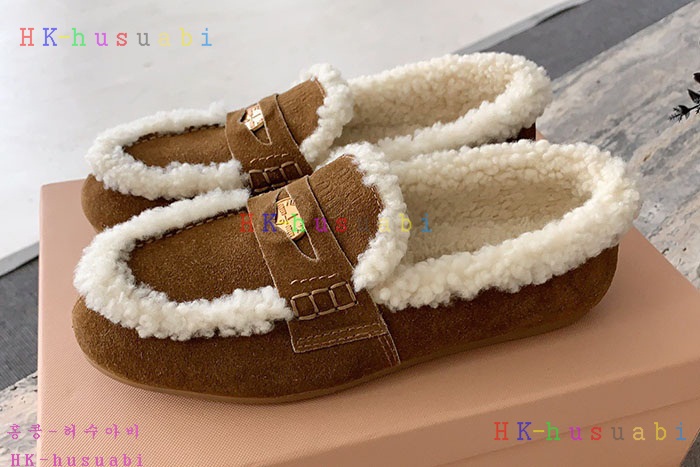 NEW 미우미우 신발 신상 MU 554004