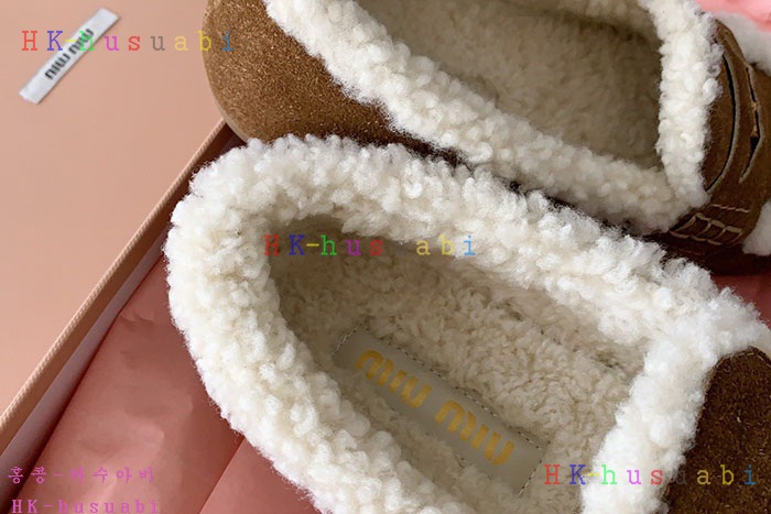 NEW 미우미우 신발 신상 MU 554004