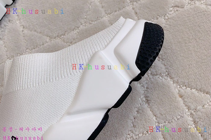 NEW 발렌시아가 스니커즈 신상 B 800102