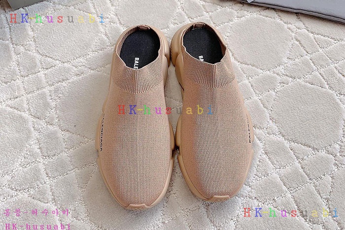 NEW 발렌시아가 스니커즈 신상 B 800104