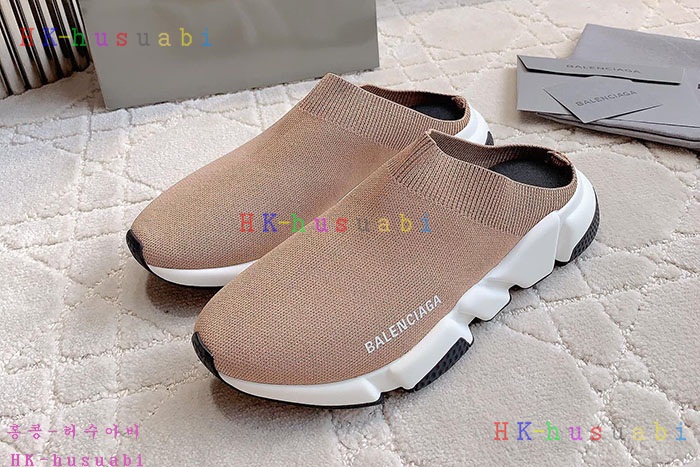 NEW 발렌시아가 스니커즈 신상 B 800105