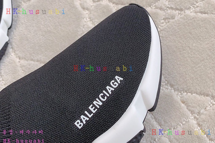 NEW 발렌시아가 스니커즈 신상 B 800108