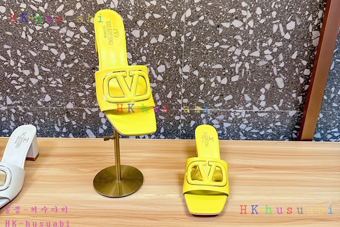 NEW 발렌티노 샌들 신상 V 4470819