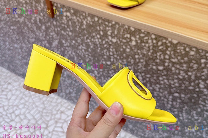 NEW 발렌티노 샌들 신상 V 4470819