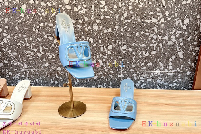 NEW 발렌티노 샌들 신상 V 4470821