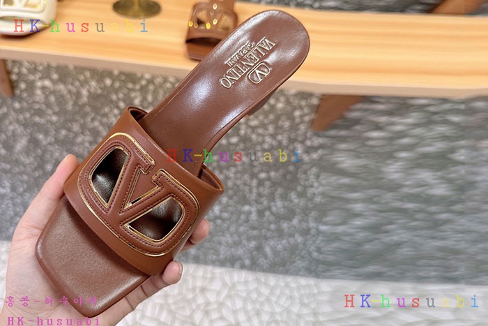NEW 발렌티노 샌들 신상 V 4470823
