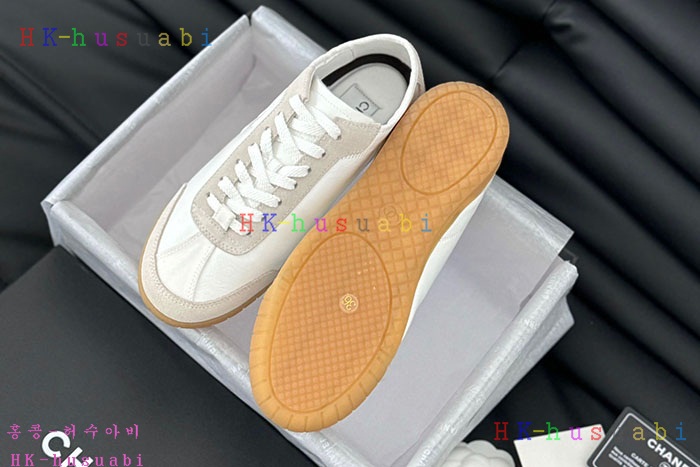 NEW 샤넬 스니커즈 신상 C 928010