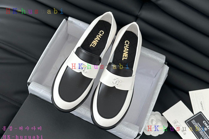 NEW 샤넬 로퍼 신상 C 921105