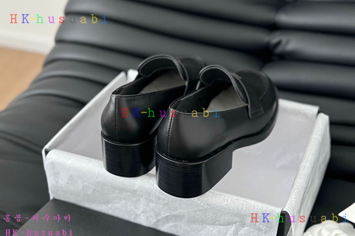 NEW 샤넬 로퍼 신상 C 921107