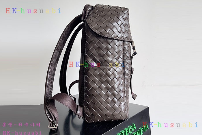 ★미러급★보테가베네타 인트레치아토 플랩 백팩 766580-3