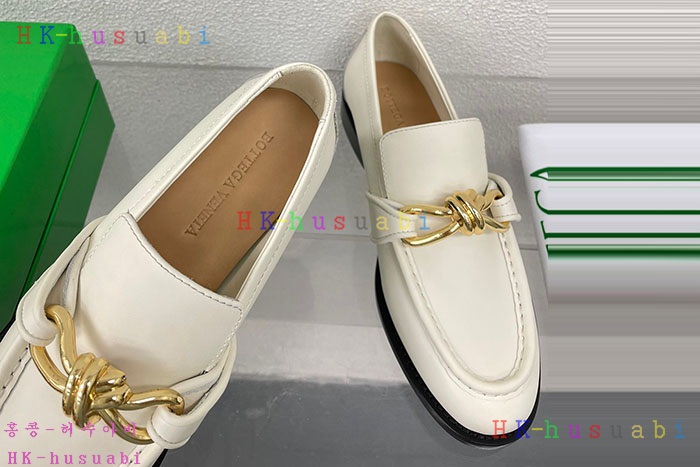 NEW 보테가베네타 신발 신상 BV 744702