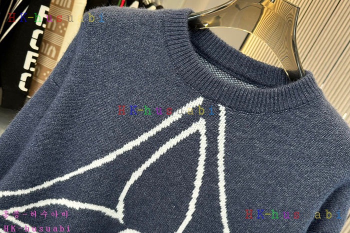 NEW 루이비통 니트 신상 LV 4417029