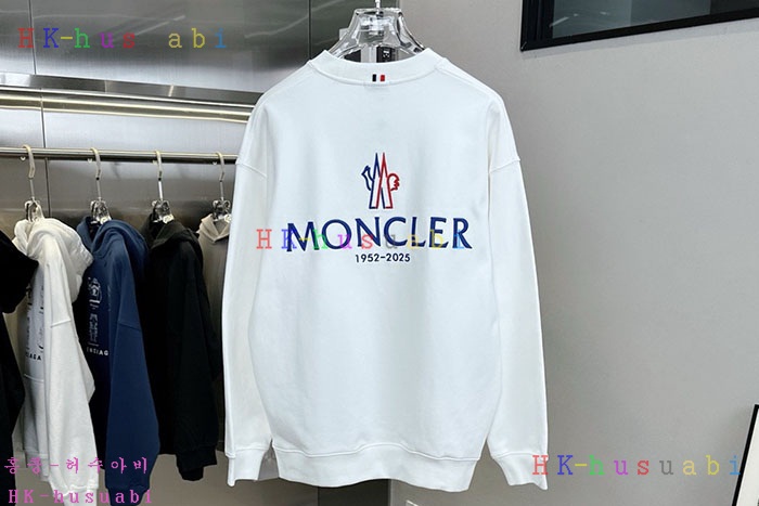 NEW 몽클레어 맨투맨 신상 M 1665055